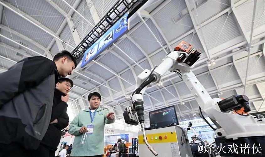 社融增量超15万亿元!金融“活水”激发经济活力 社融增量超15万亿元!金融“活水”激发经济活力